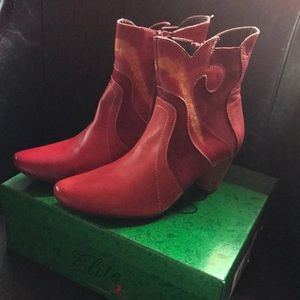 Elite Corky’s Booties